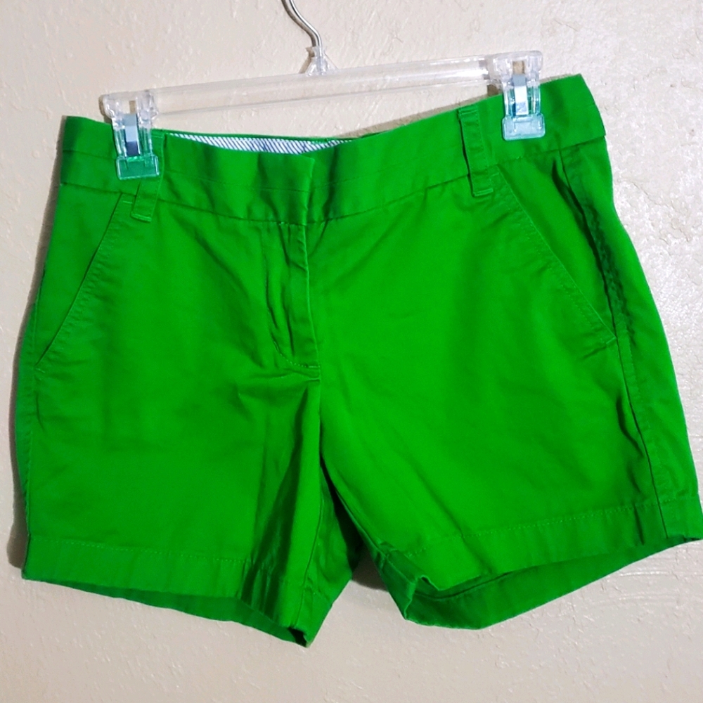 🔳🟢J.Crew Chino shorts